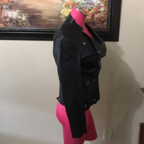 Velvet by Graham & Spencer Black Faux Leather Jacket Small Moto Biker Zip Pocket - Picture 4 of 8